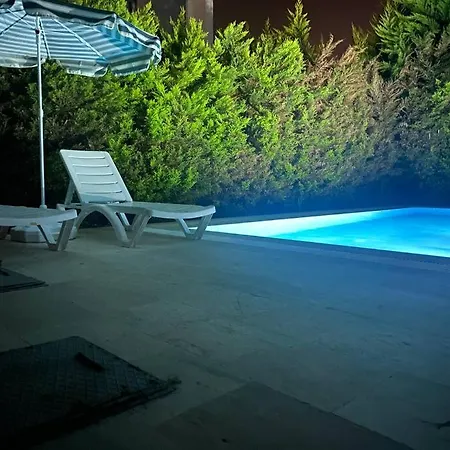 Luxury Albatros Private Pool Κουσάντασι